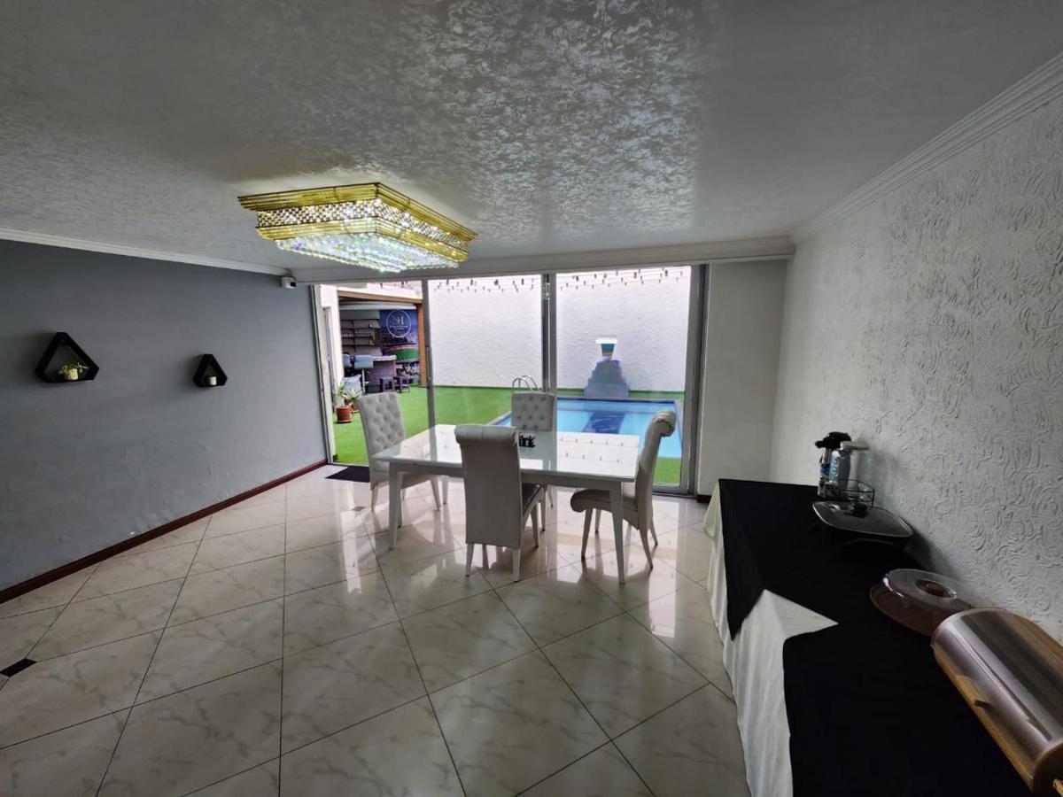 Hotel Boutique Deluxe Home Medellín Exteriör bild